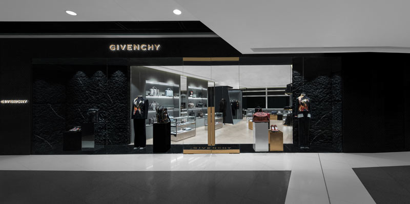 Givenchy男裝專門店登陸香港IFC 獨家單品 